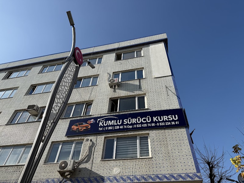 Kumlu Sürücü Kursu (İzmit Şubesi)