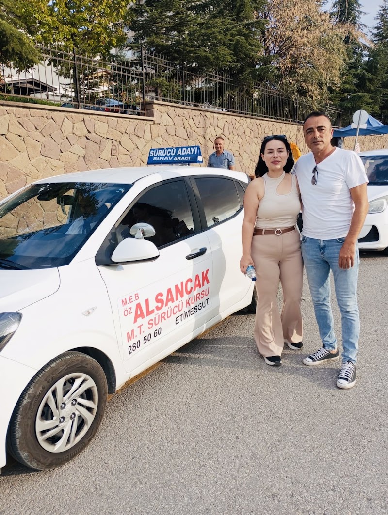 Öz Alsancak Sürücü Kursu