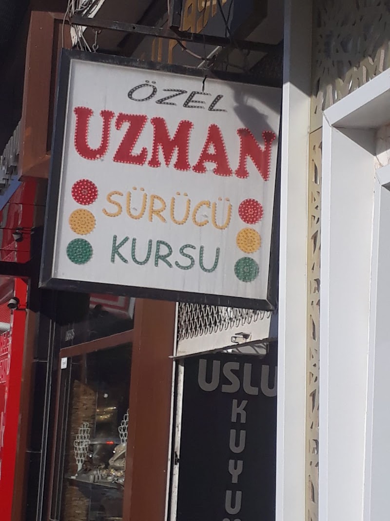 Uzman Sürücü Kursu (Çarşı Şubesi)