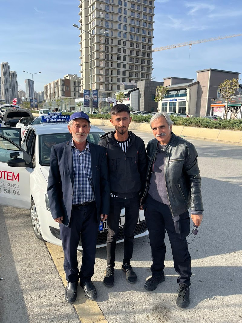 Motem Sürücü Kursu