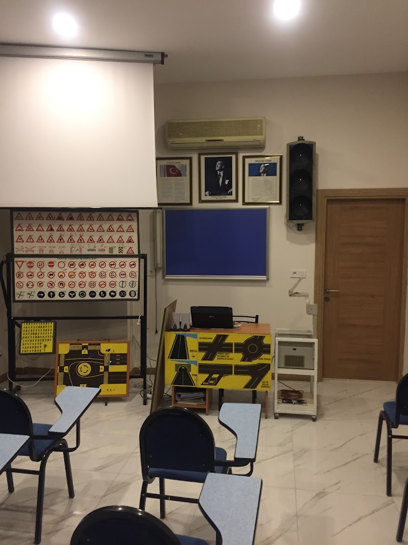 Dostlar Sürücü Kursu