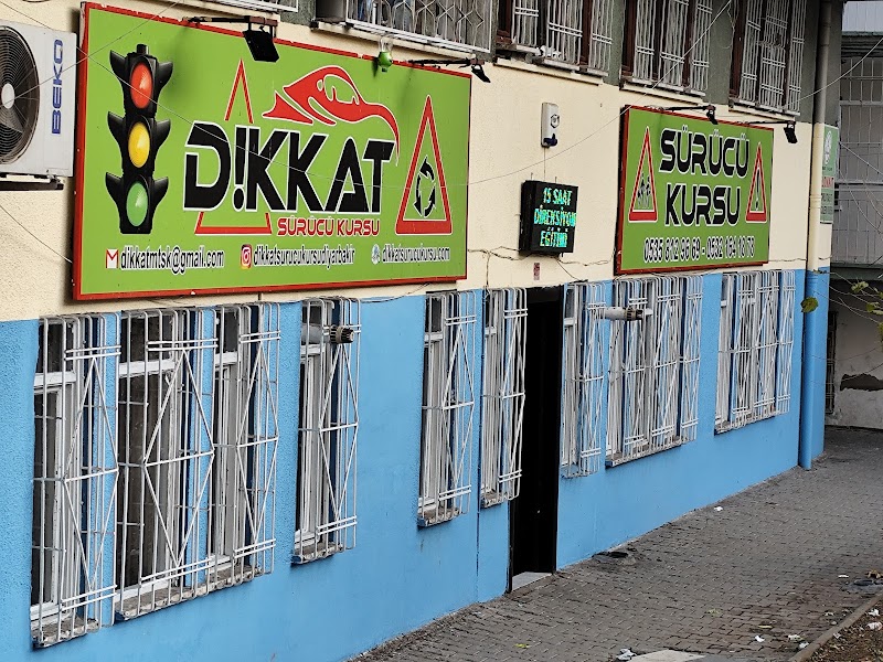 Dikkat Sürücü Kursu