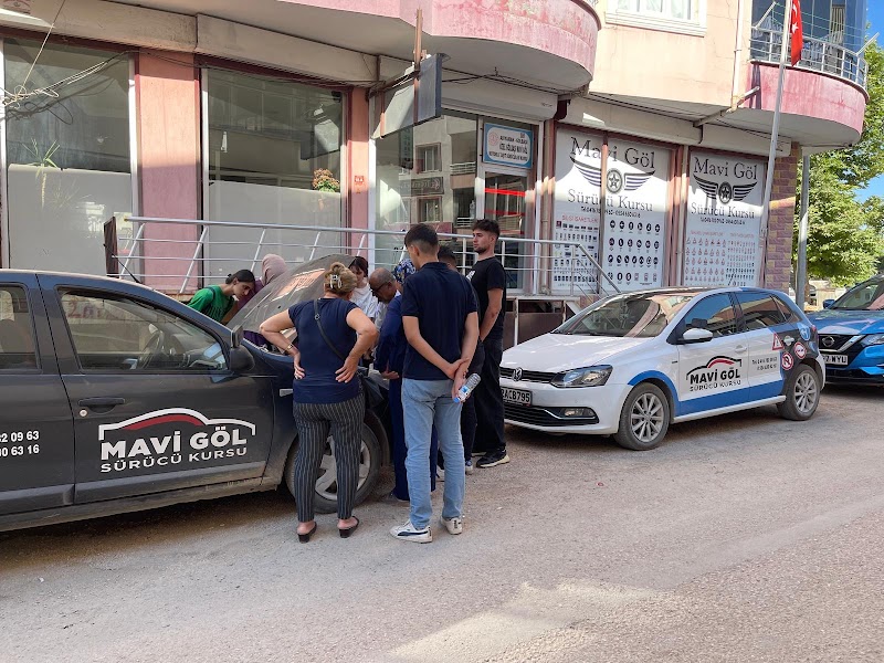 Mavi Göl Sürücü Kursu