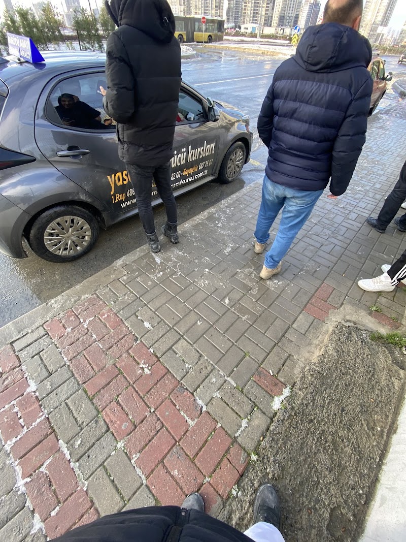 Yasemen Sürücü Kursu (5.Etap Şubesi)