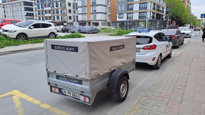 Tay Esenyurt Merkez Sürücü Kursu