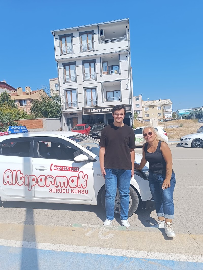 Altıparmak Sürücü Kursu