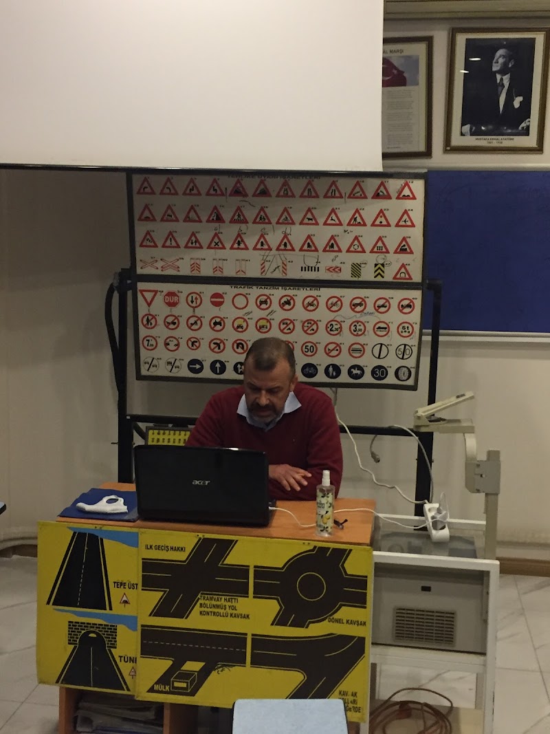 Dostlar Sürücü Kursu