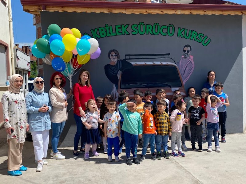 Ak Akbilek Sürücü Kursu