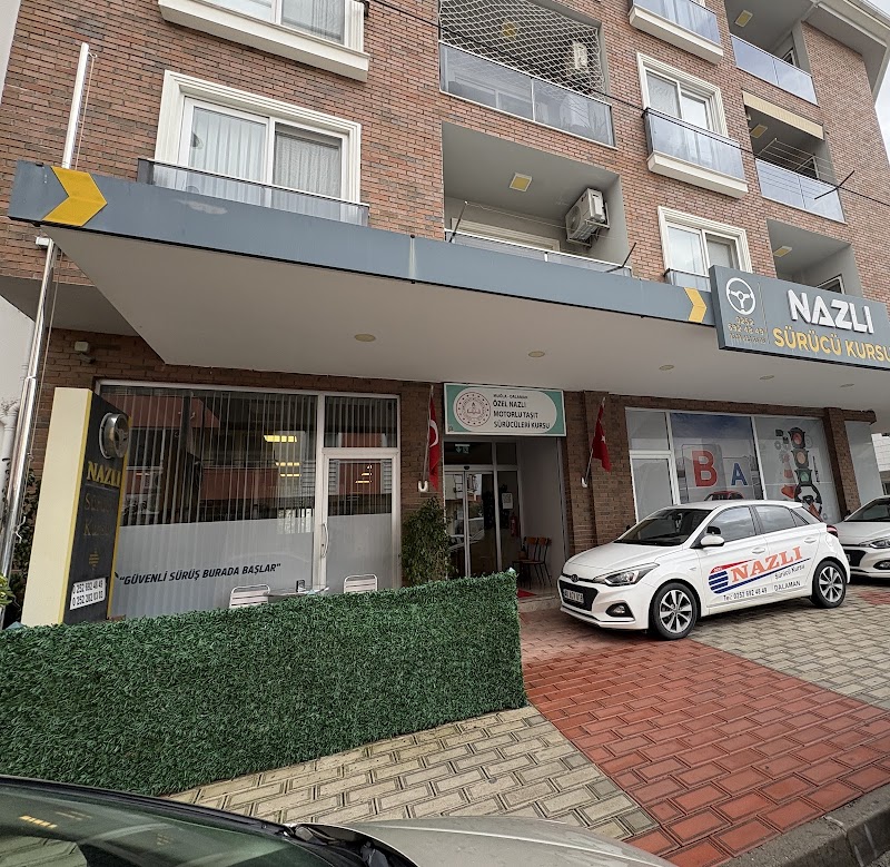 Nazlı Sürücü Kursu