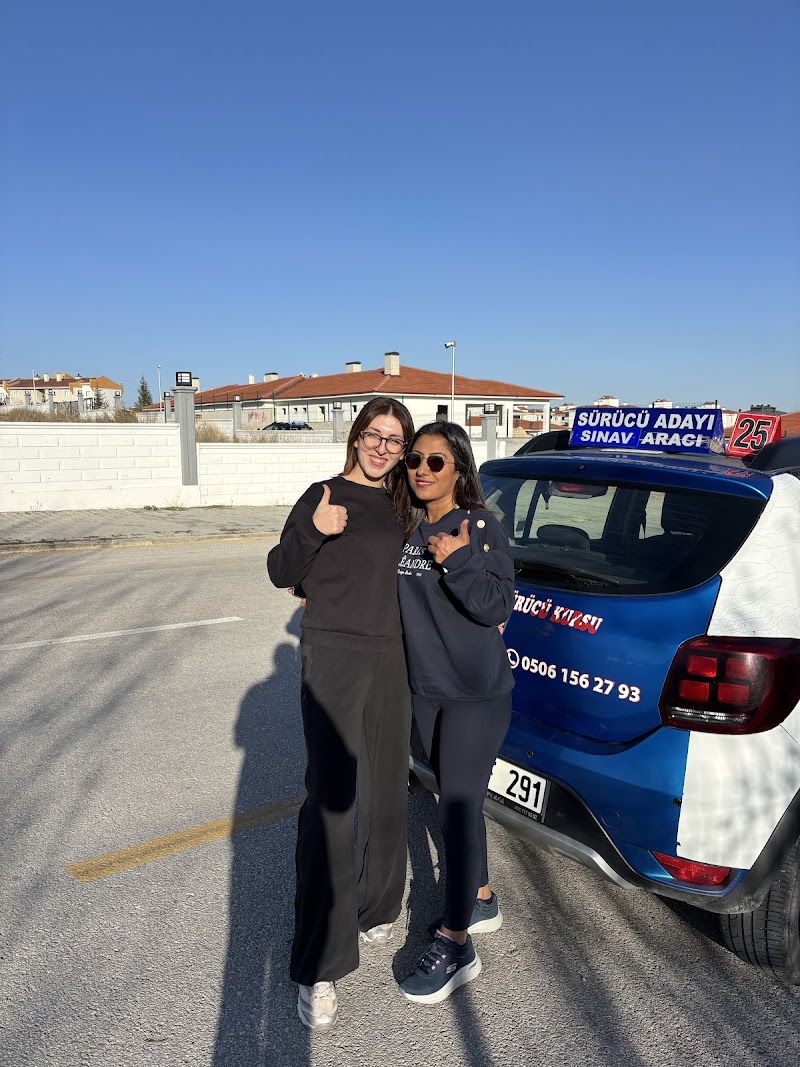 Adalar Sürücü Kursu