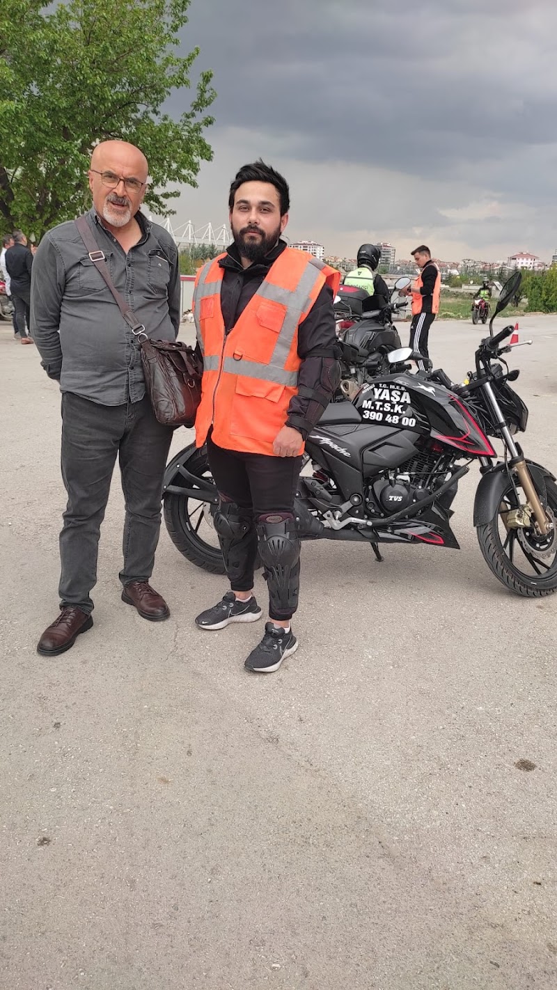 Yaşa Sürücü Kursu