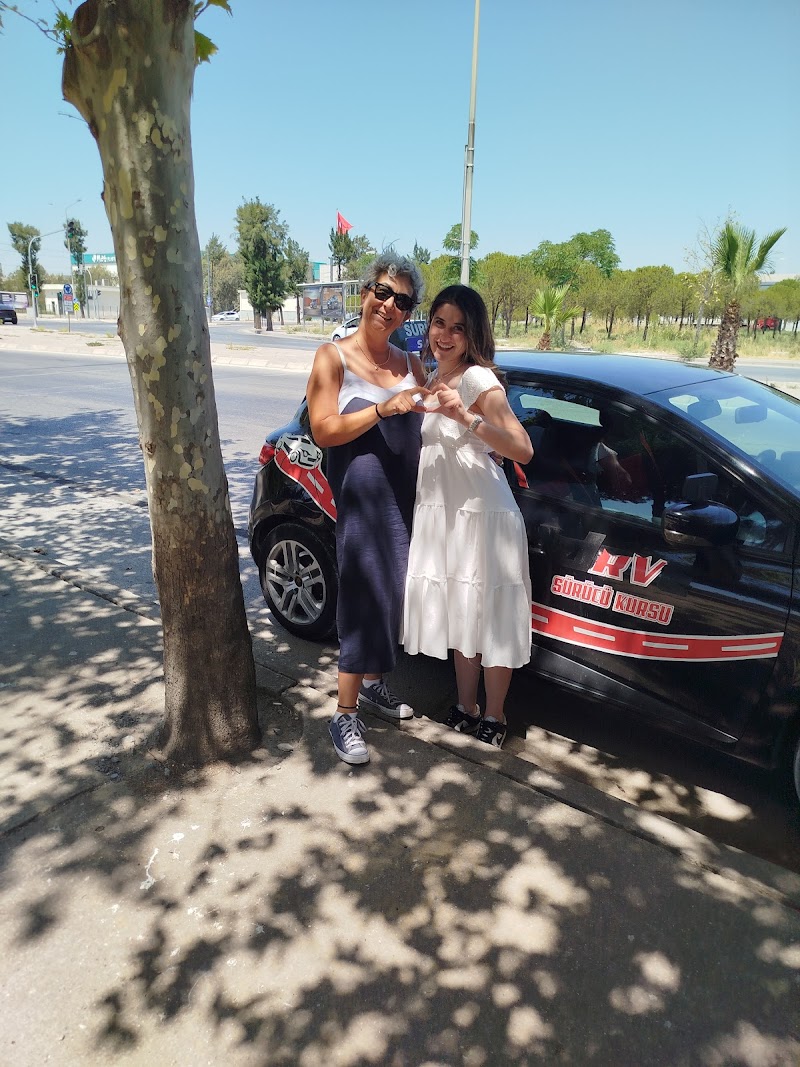 Çiğli Zirve Sürücü Kursu