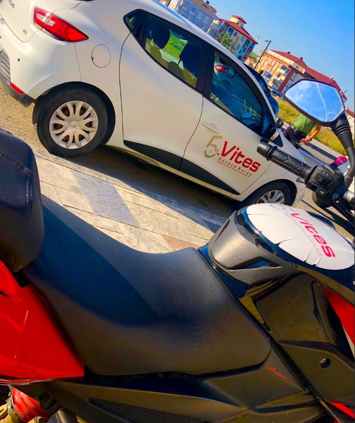 Beşinci Vites Sürücü Kursu