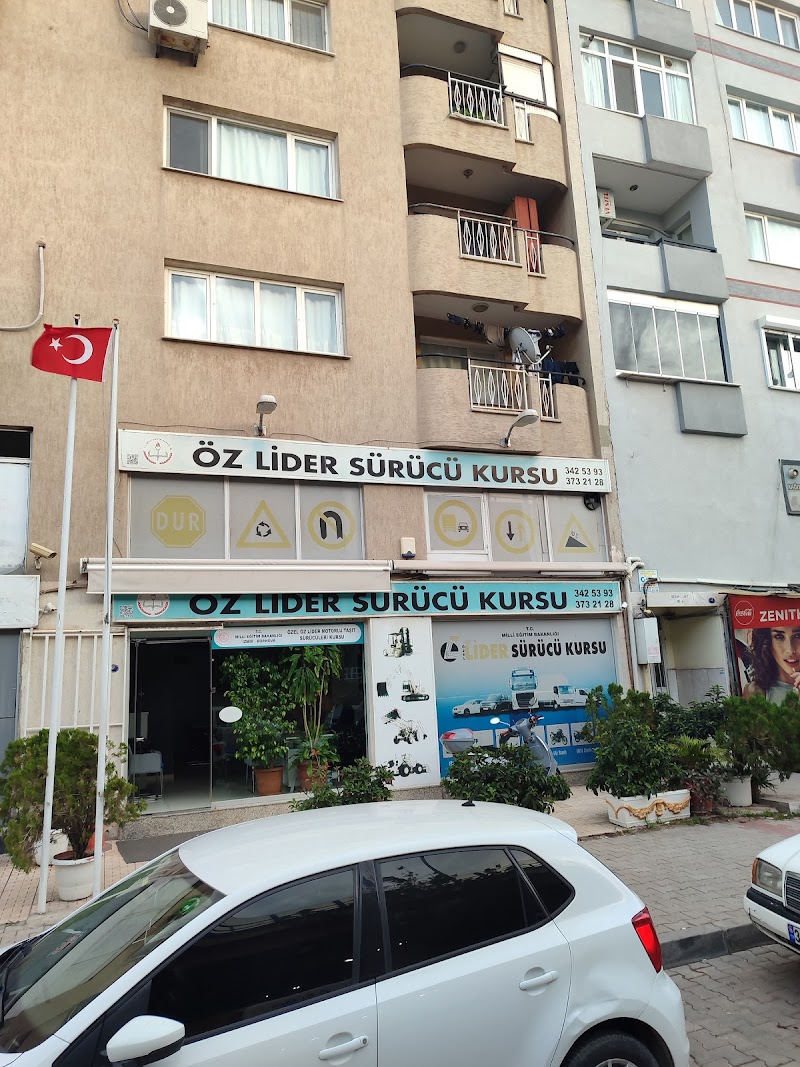 Öz Lider Sürücü Kursu