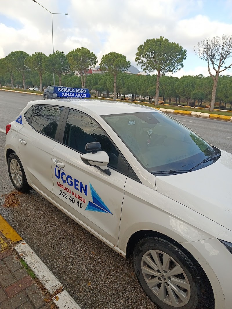 Üçgen Sürücü Kursu