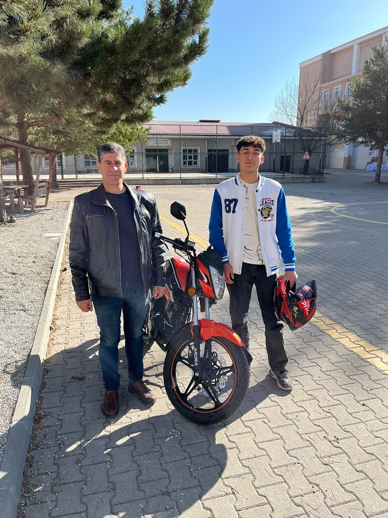 Kazan Burak Sürücü Kursu