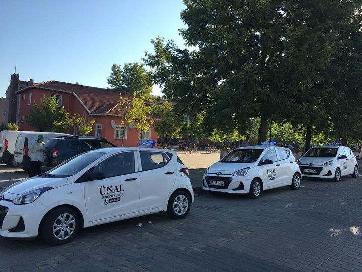 Ünal Taşıt Sürücü Kursu
