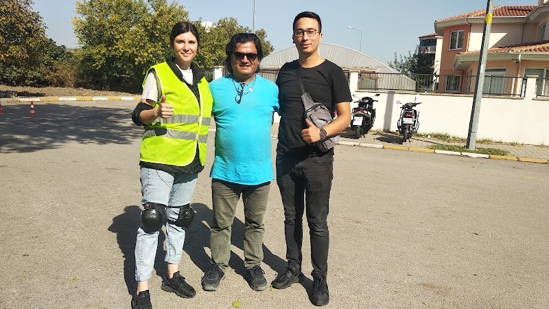 Öz Garanti Sürücü Kursu (Merkez Şubesi)