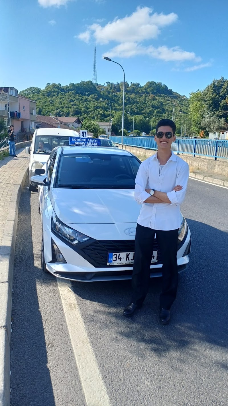 Ödül Sürücü Kursu (Merkez Şubesi)