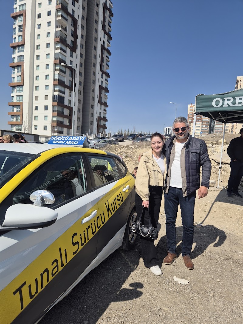 Tunalı Hilmi Sürücü Kursu