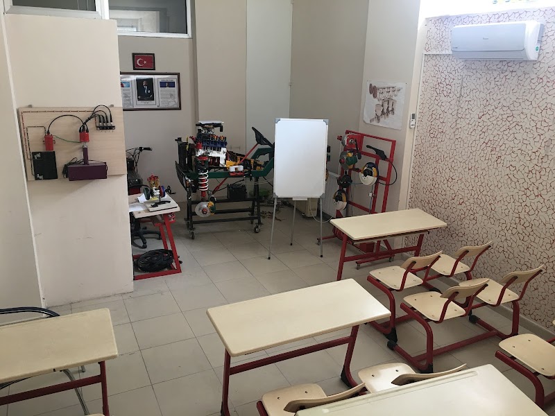 Anayurt Sürücü Kursu