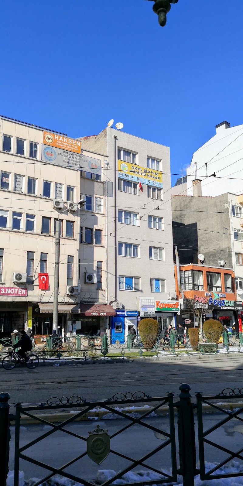 Bir İlgi Sürücü Kursu