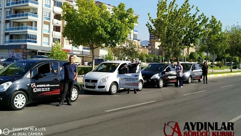 İlk Aydınlar Sürücü Kursu