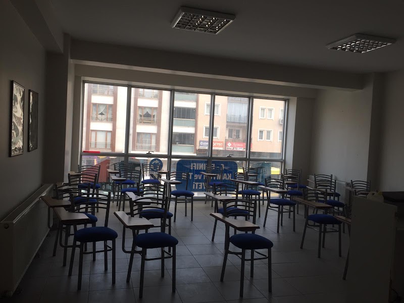 Taş Devri Sürücü Kursu