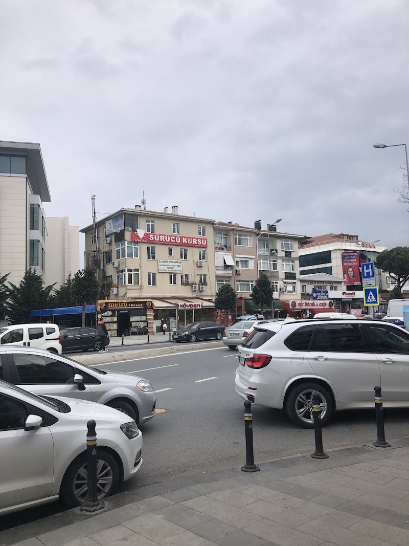 Altunizade Sürücü Kursu