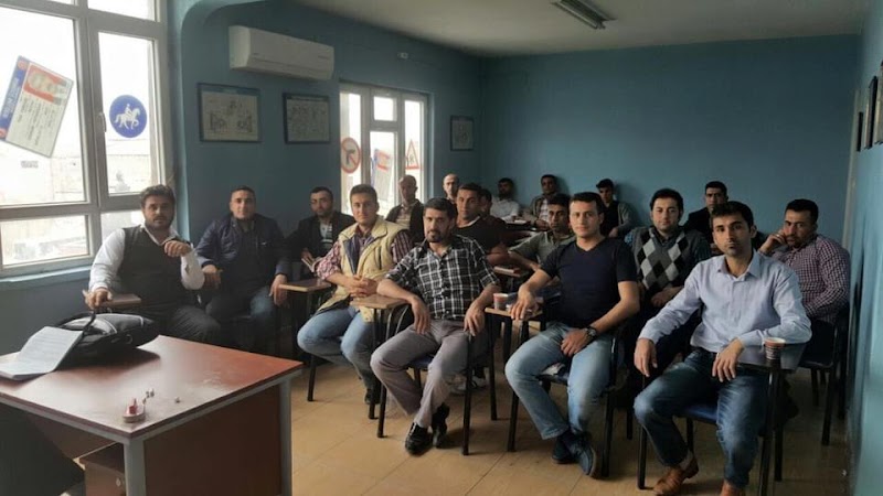 Pilot Sürücü Sürücü Kursu