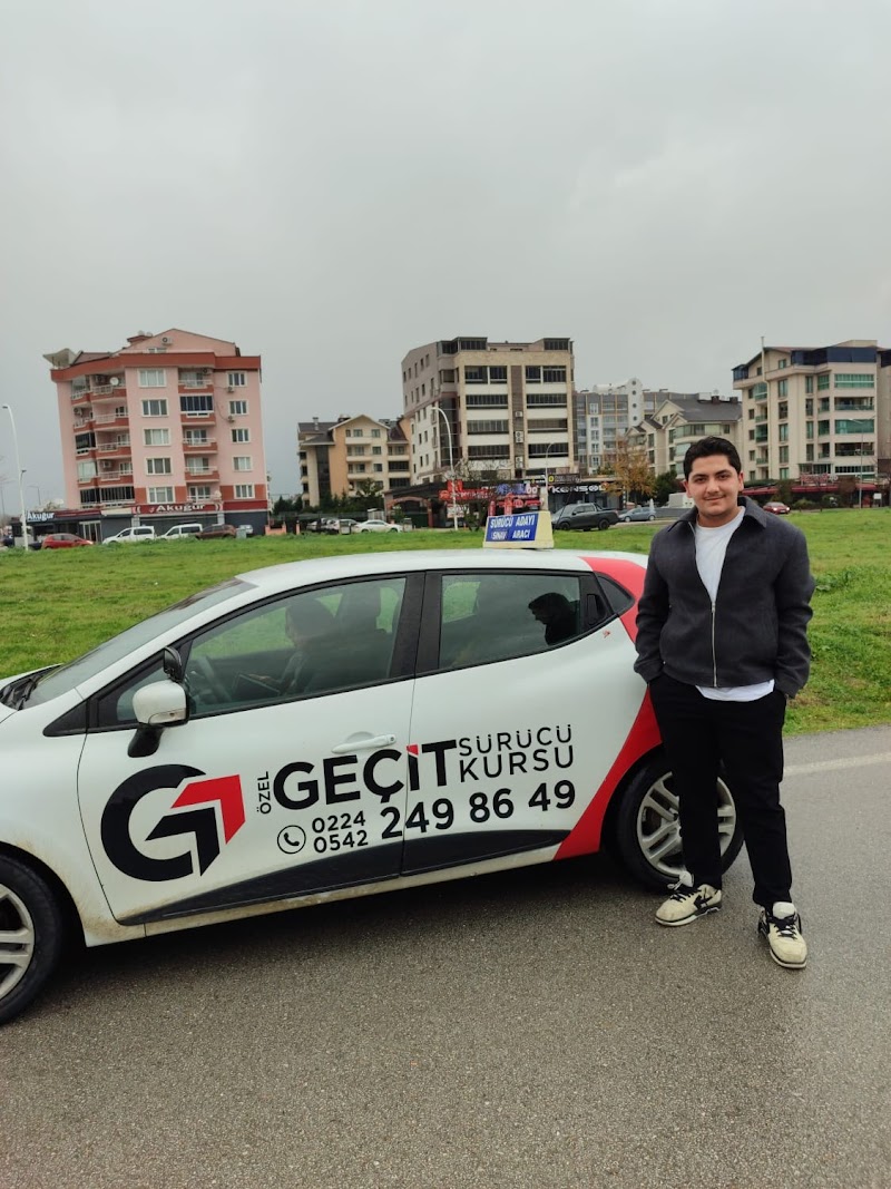 Geçit Sürücü Kursu