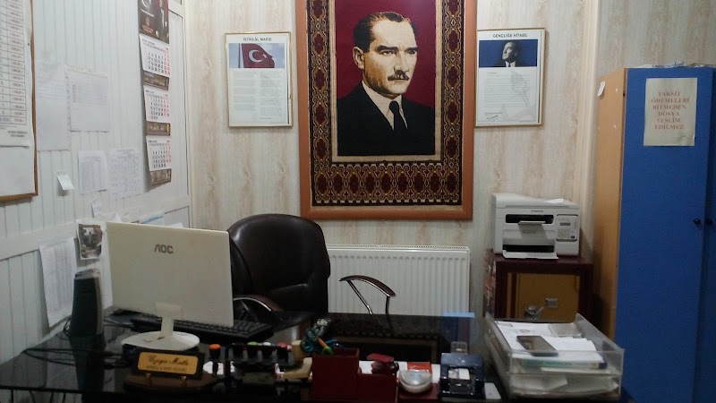 Ay Yıldız Sürücü Kursu