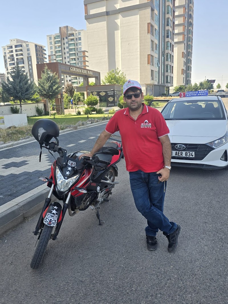 Akyüzler Vip Sürücü Kursu